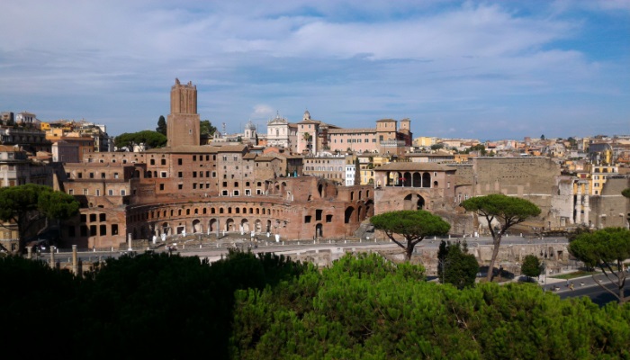 Trajan's Forum, one of the most modern of its day - Rome