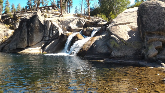 Lower Rainbow Falls, Devil's Postpile National Monument, California