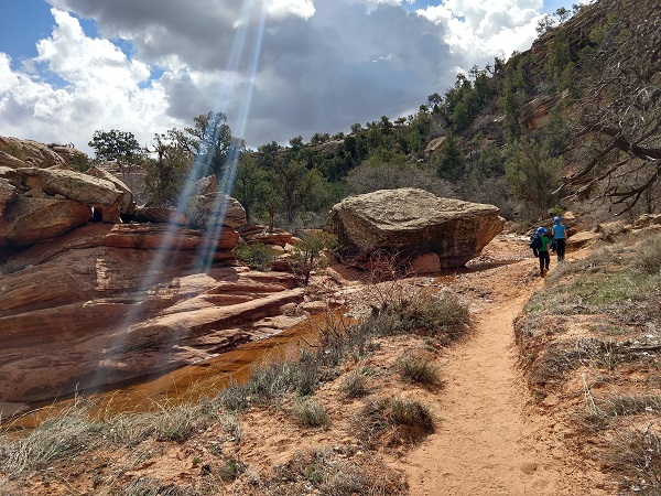 The hike into House on Fire Ruins, Mule Canyon, Utah